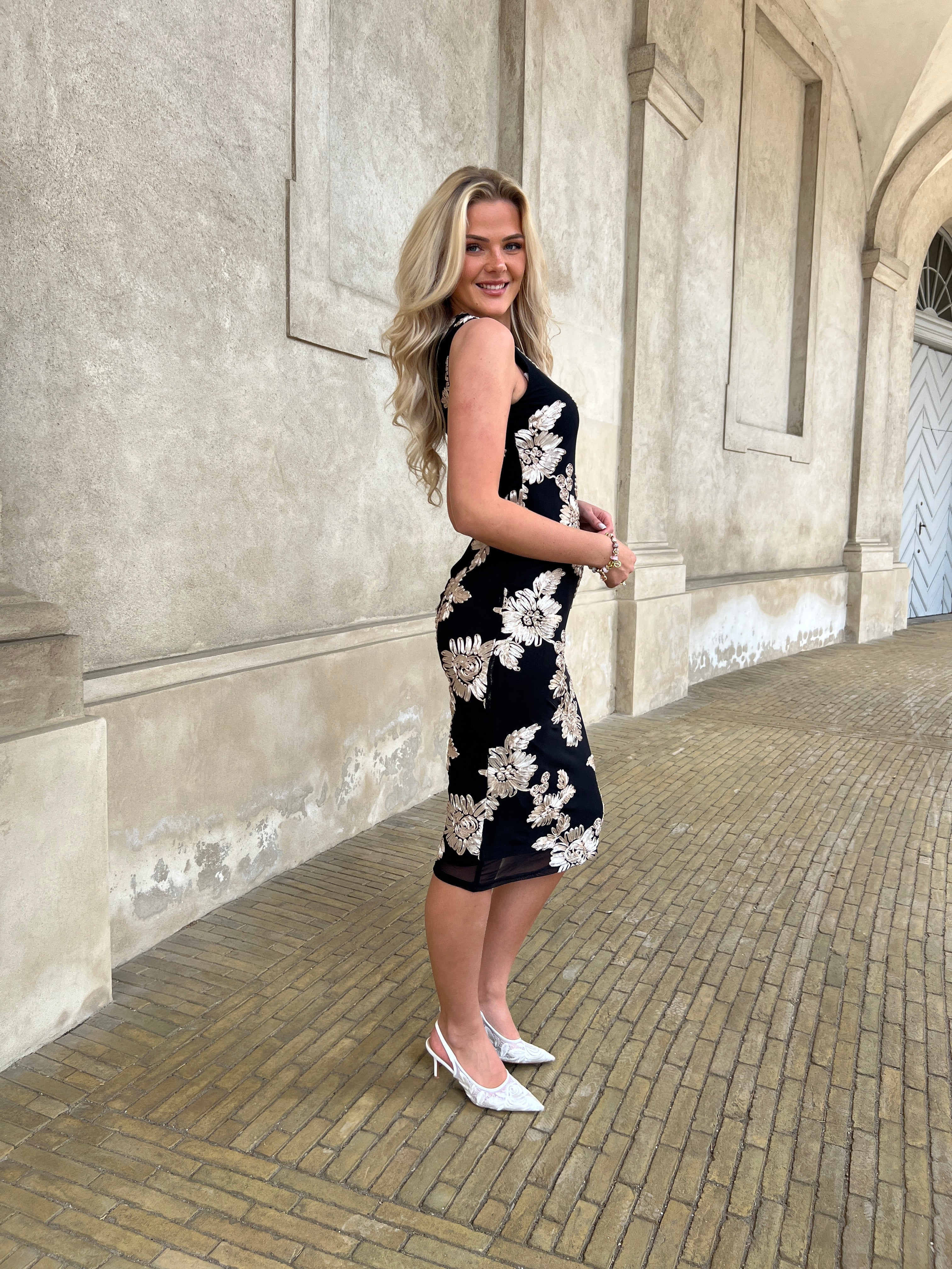 Moocci black long dress