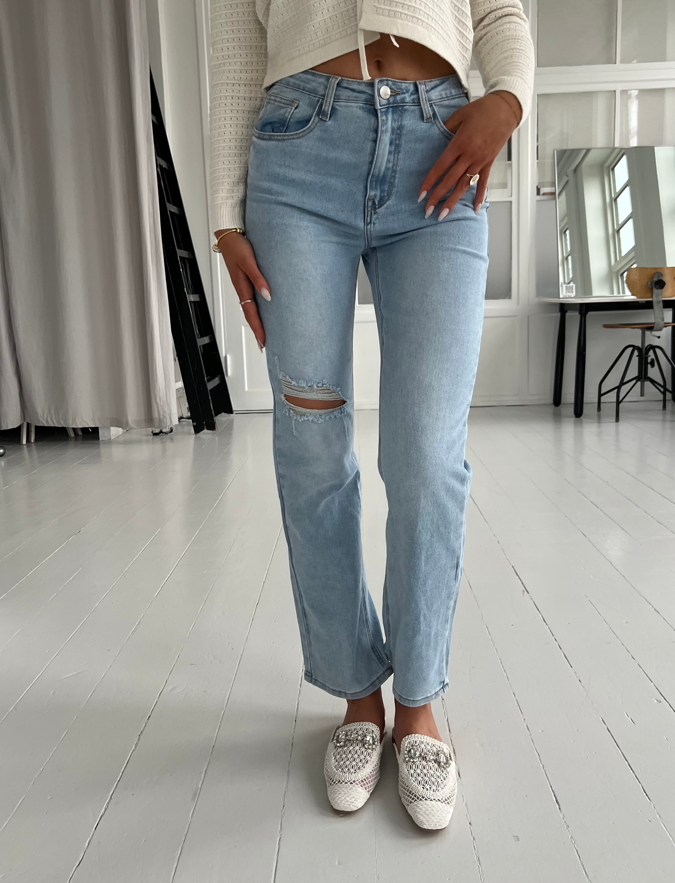 Redial regular fit destroyed jeans