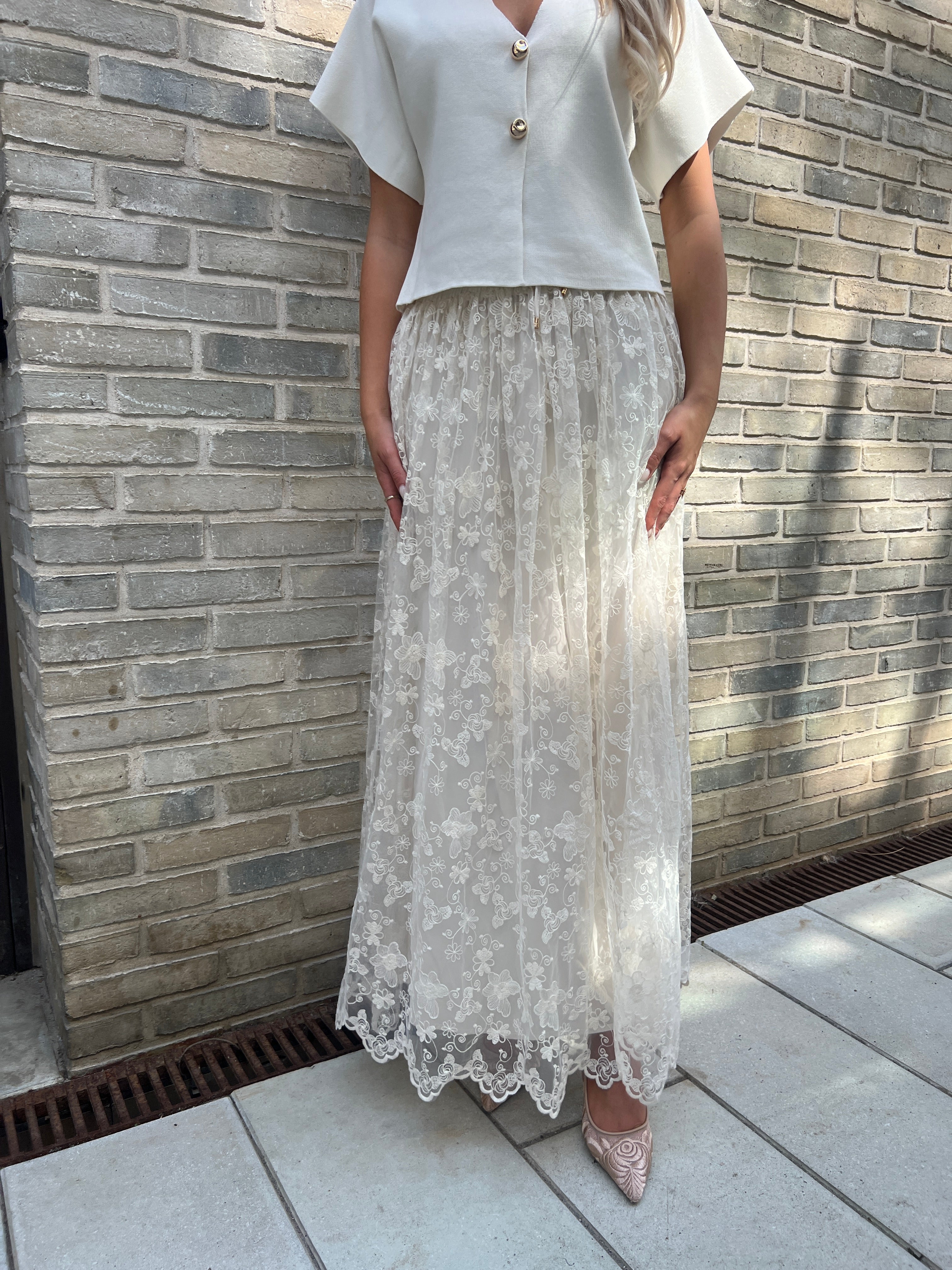 Rosie long lace skirt
