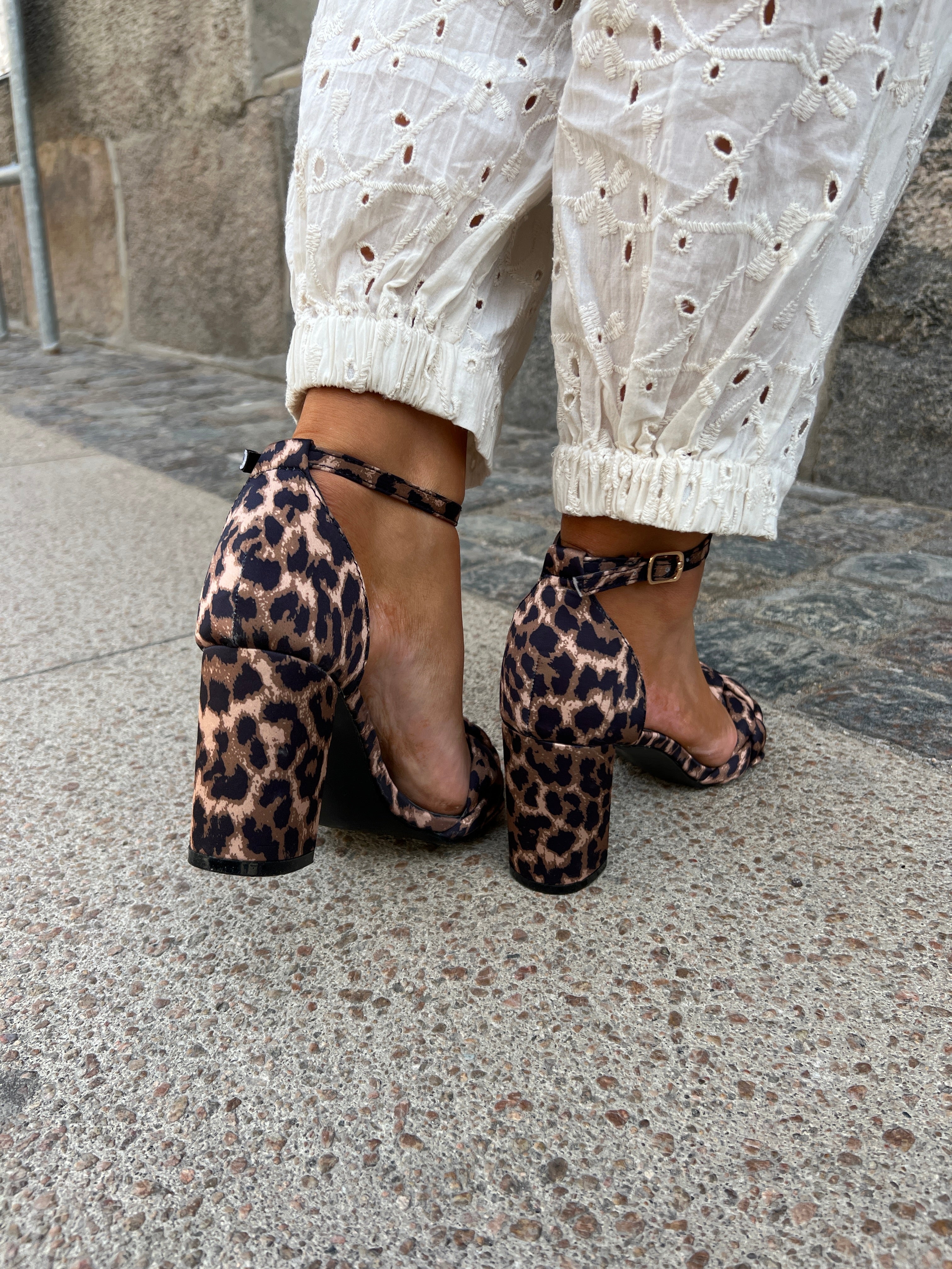 Givana Leo heel sandal