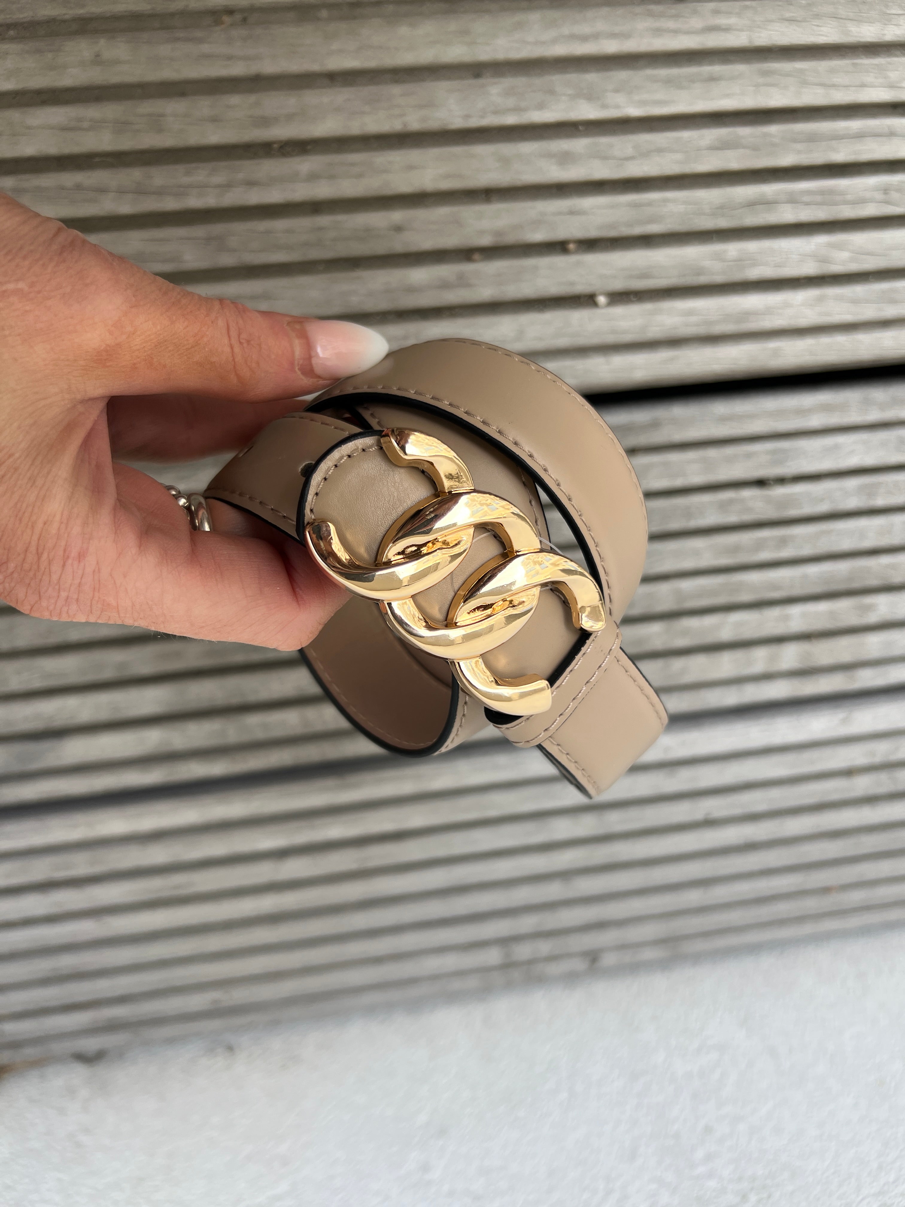 Taupe leather belt