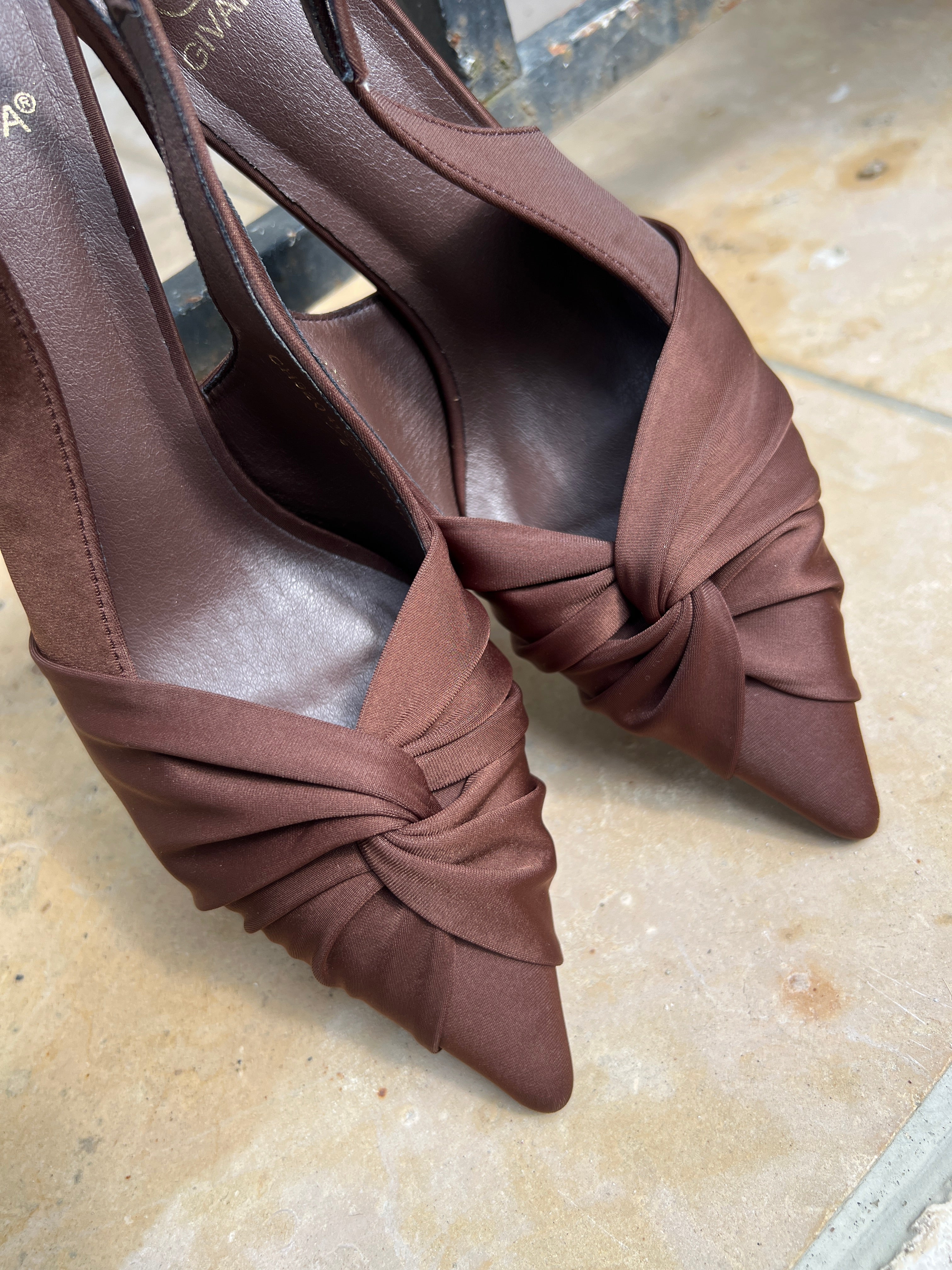 Givana brown heel