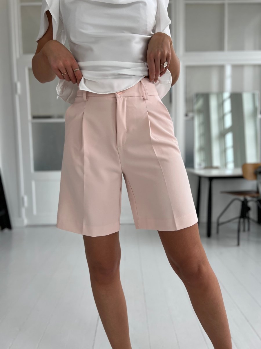 Attentif rose shorts - Aaberg DK