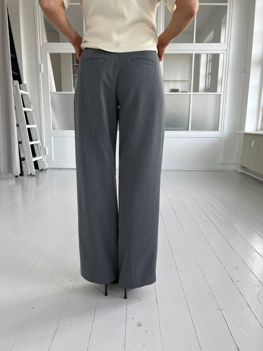 Eight Luxe grey trousers Long - Aaberg DK