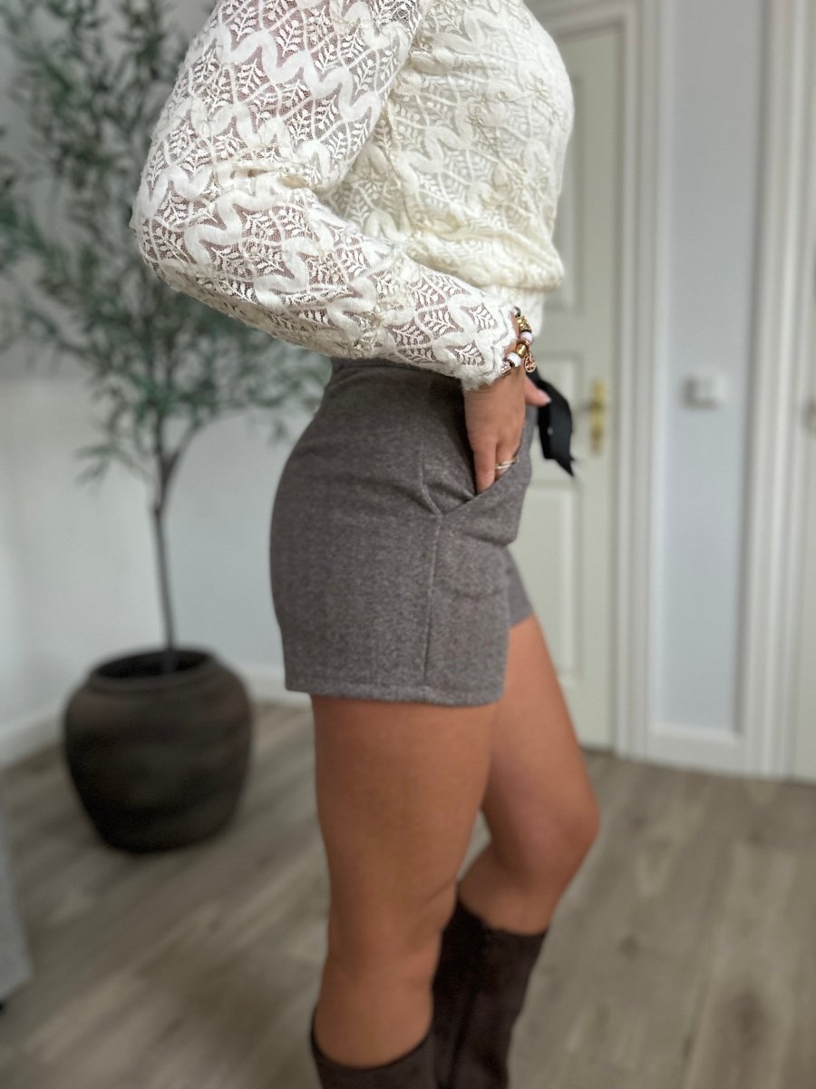 Elle brown shorts with bow belt - Aaberg DK