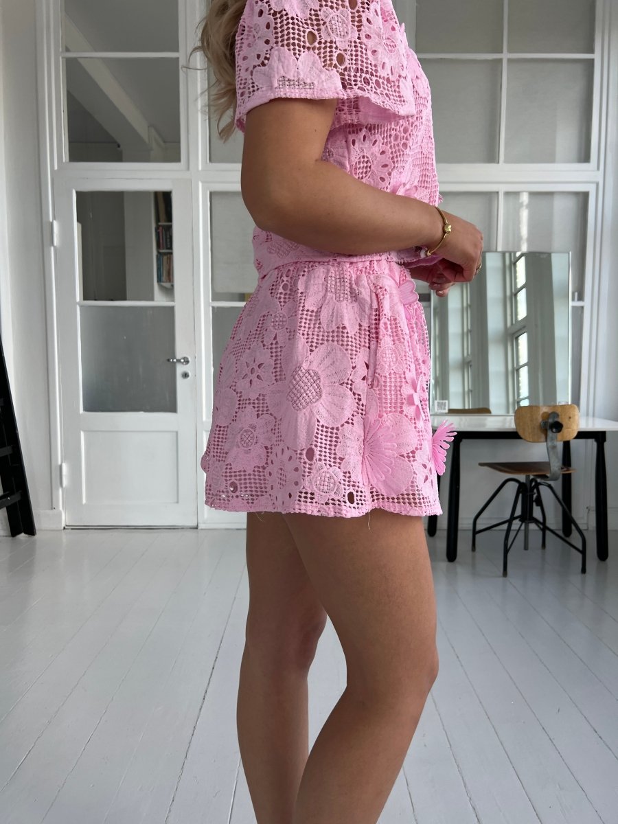 Elli white pink lace shorts - Aaberg DK