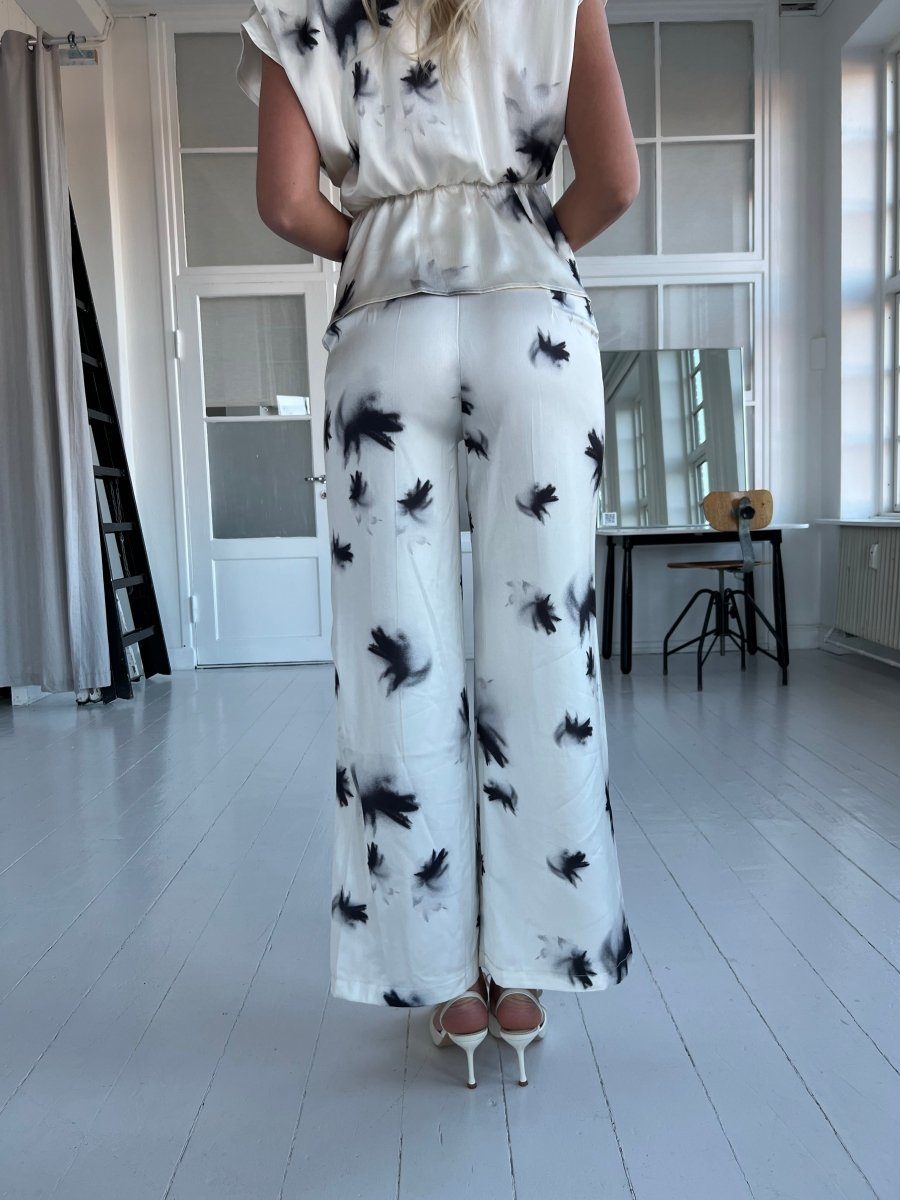 Elli white satin pants - Aaberg DK