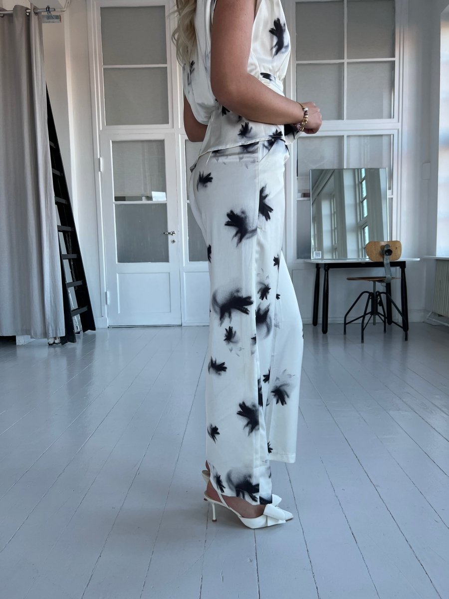 Elli white satin pants - Aaberg DK