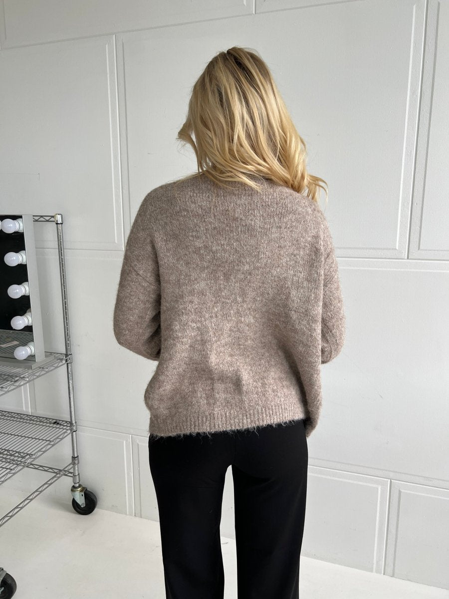 Emmash taupe oversized cardigan - Aaberg DK