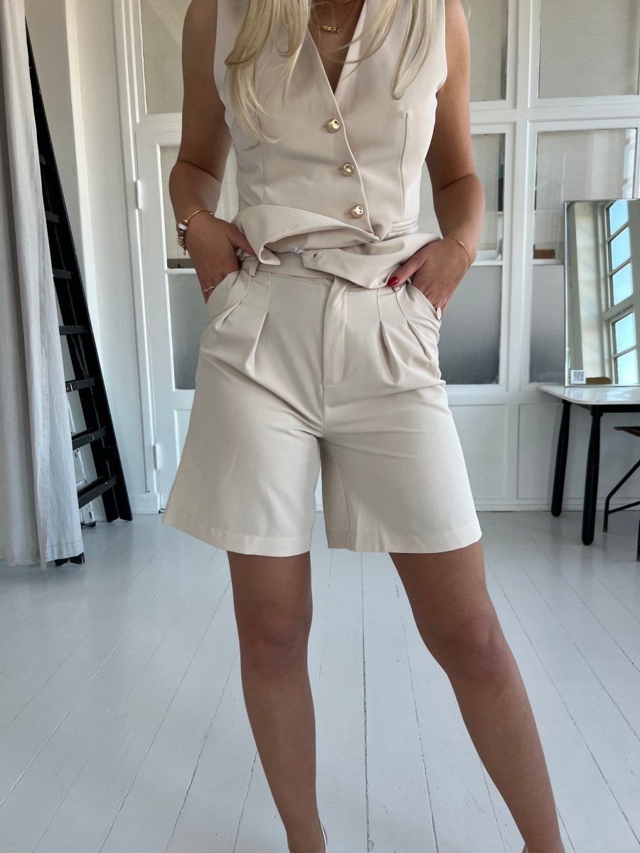 Exquiss beige shorts - Aaberg DK