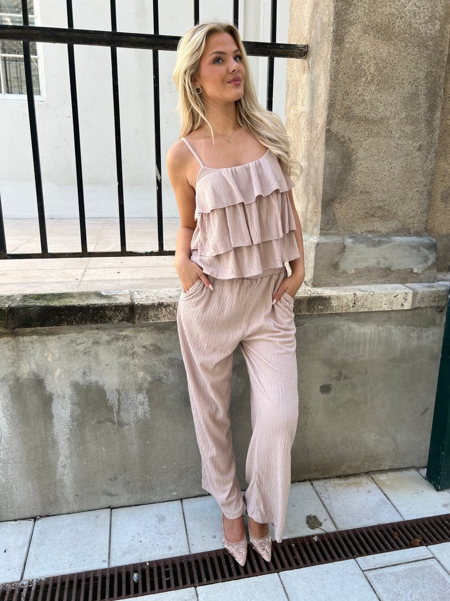 Its May taupe set - Aaberg DK