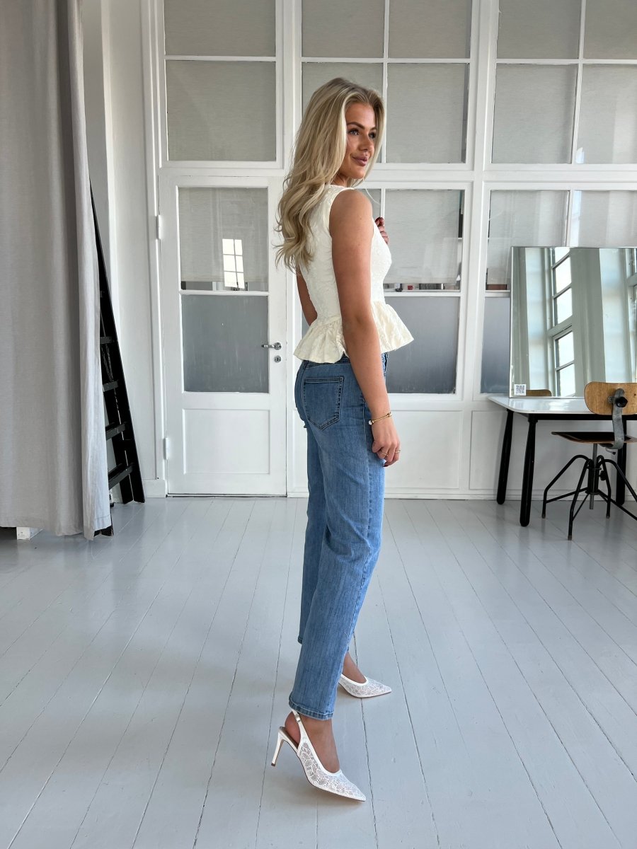 Ivivi beige flower top - Aaberg DK