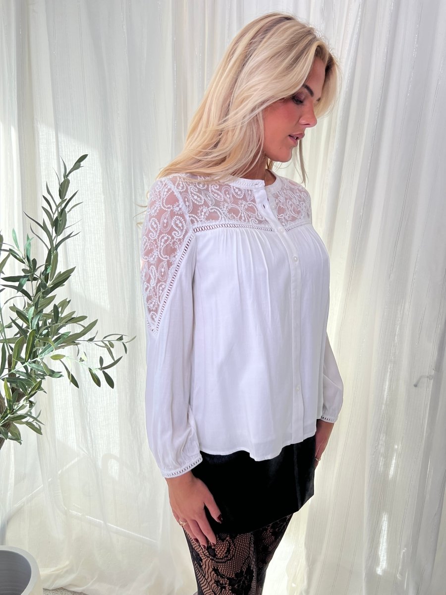 Majolica white lace blouse - Aaberg DK