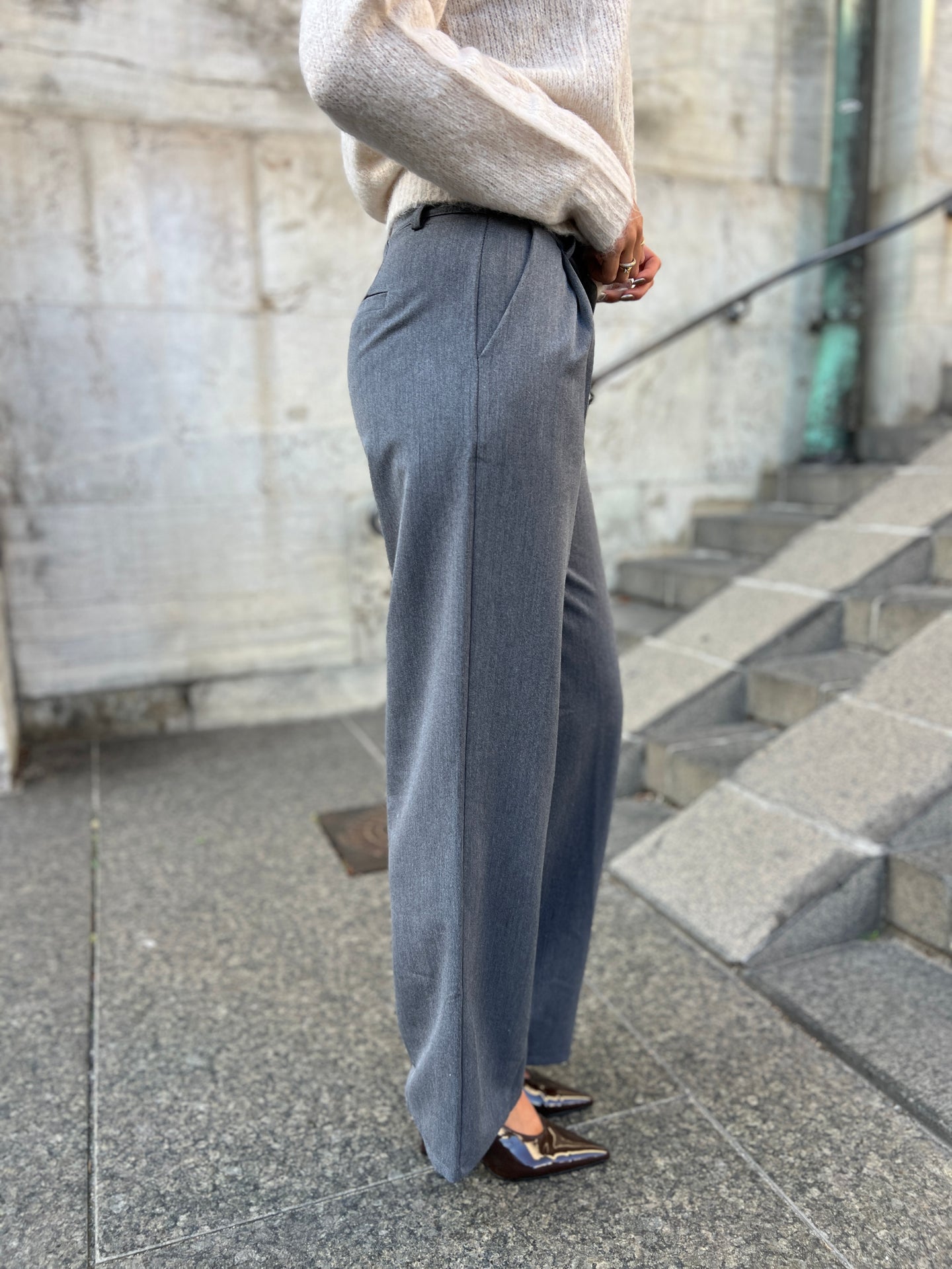 Eight Luxe grey trousers Long