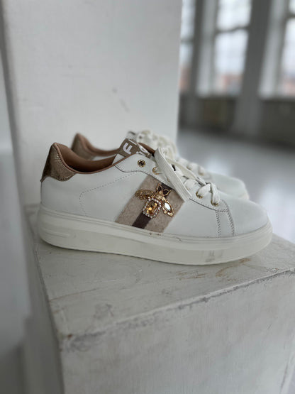 Covana white bee sneakers