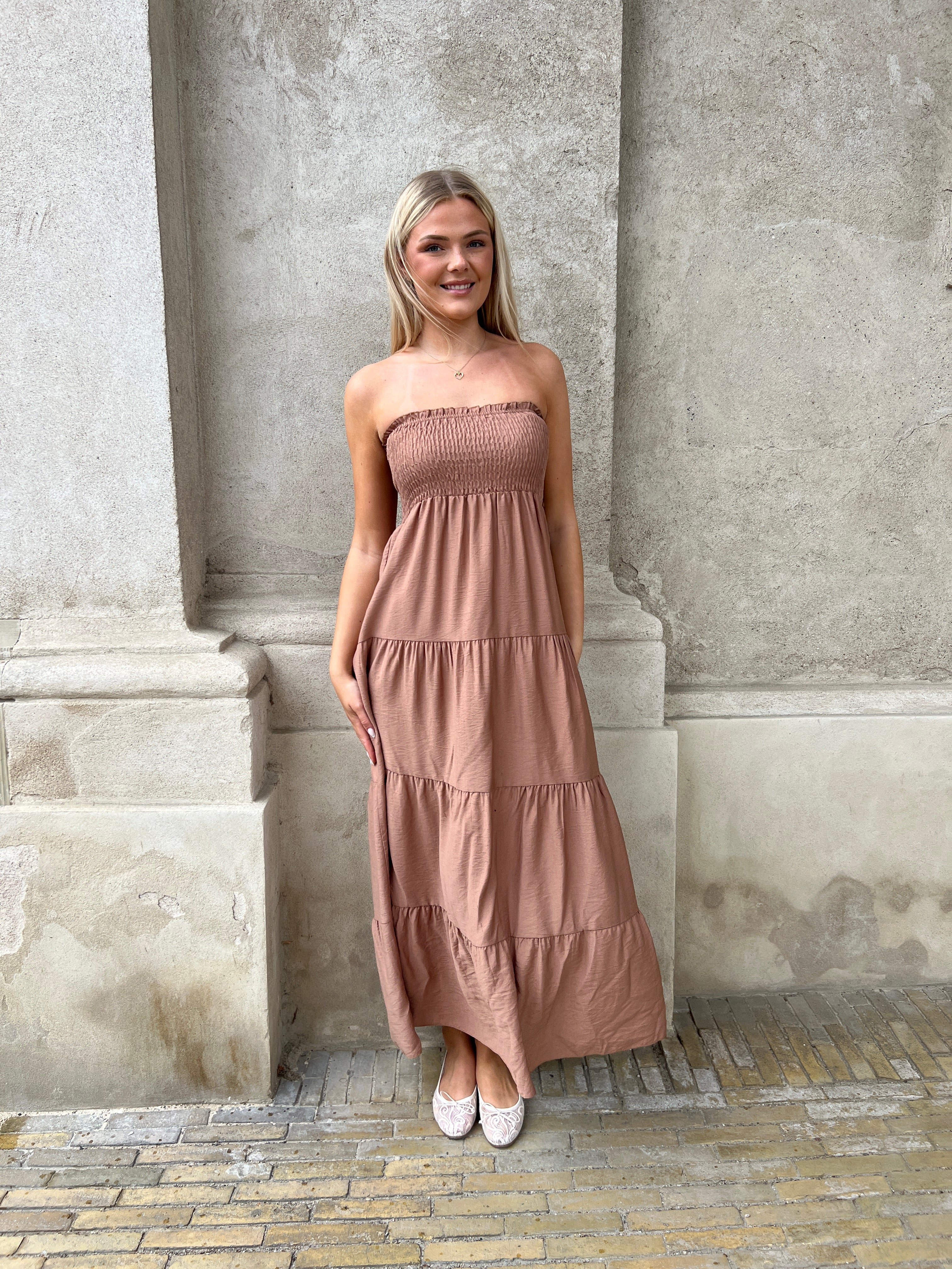 Syma caramel summer dress