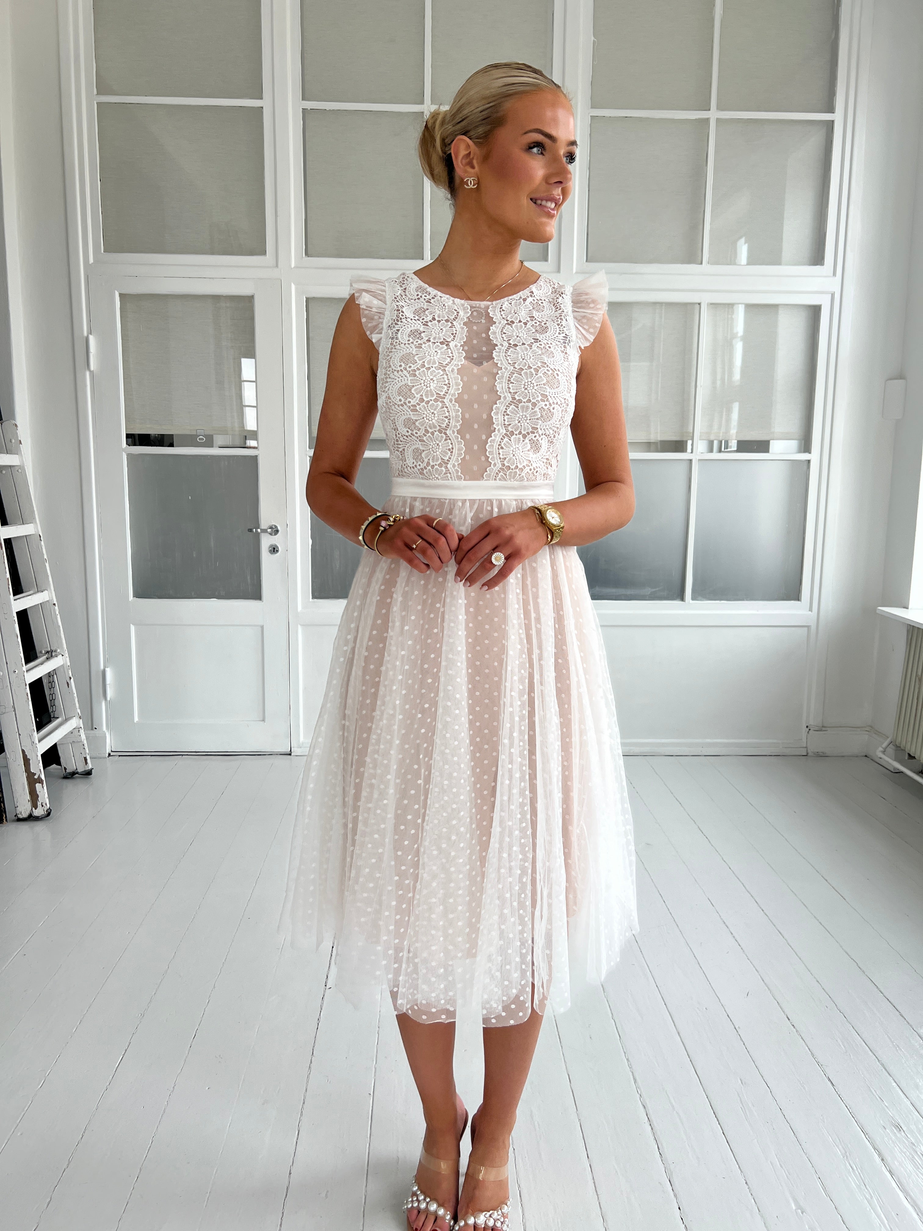 Soky white princess dress
