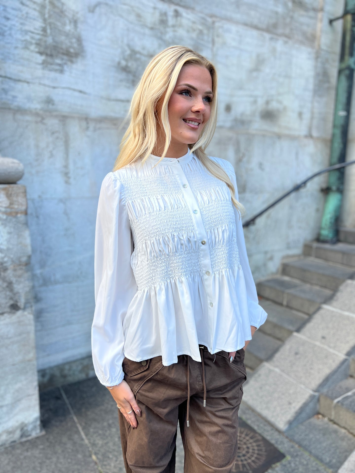 Continue skjorte -chloe smock white