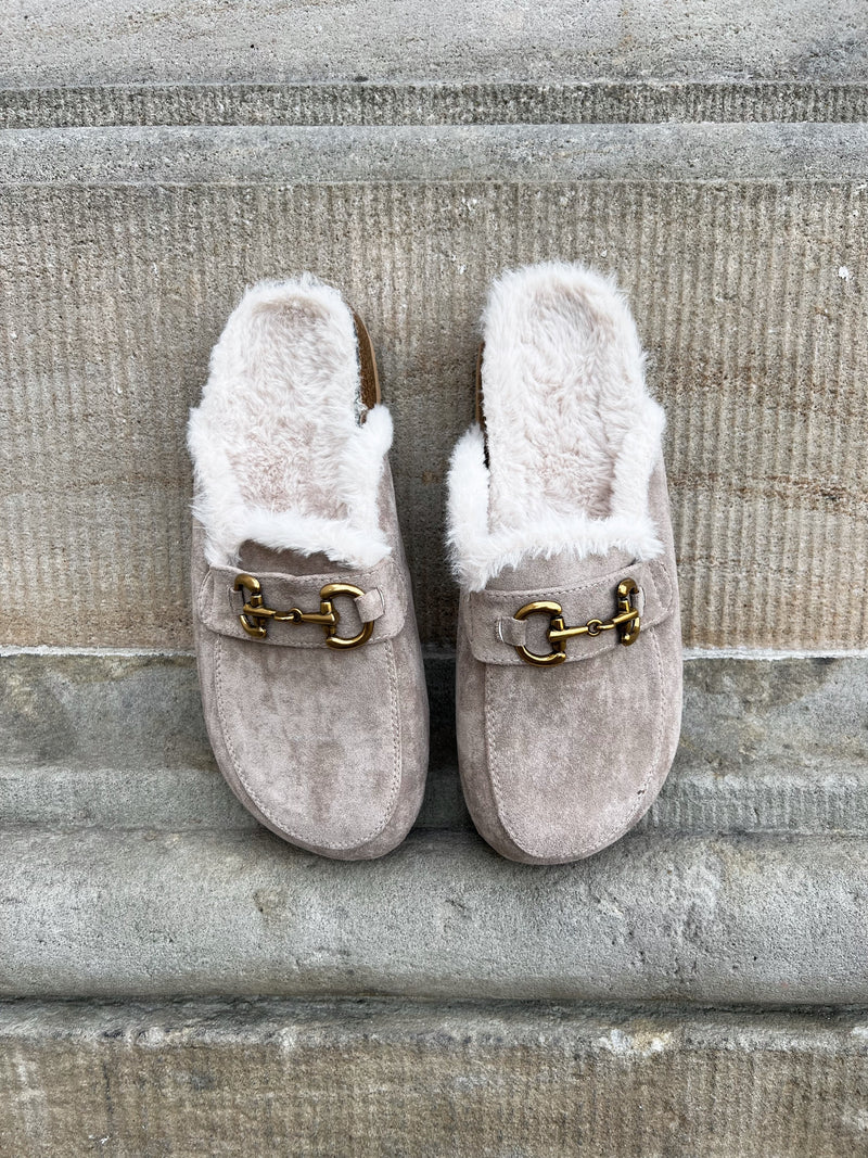 Marquiz beige fur slippers (6669)