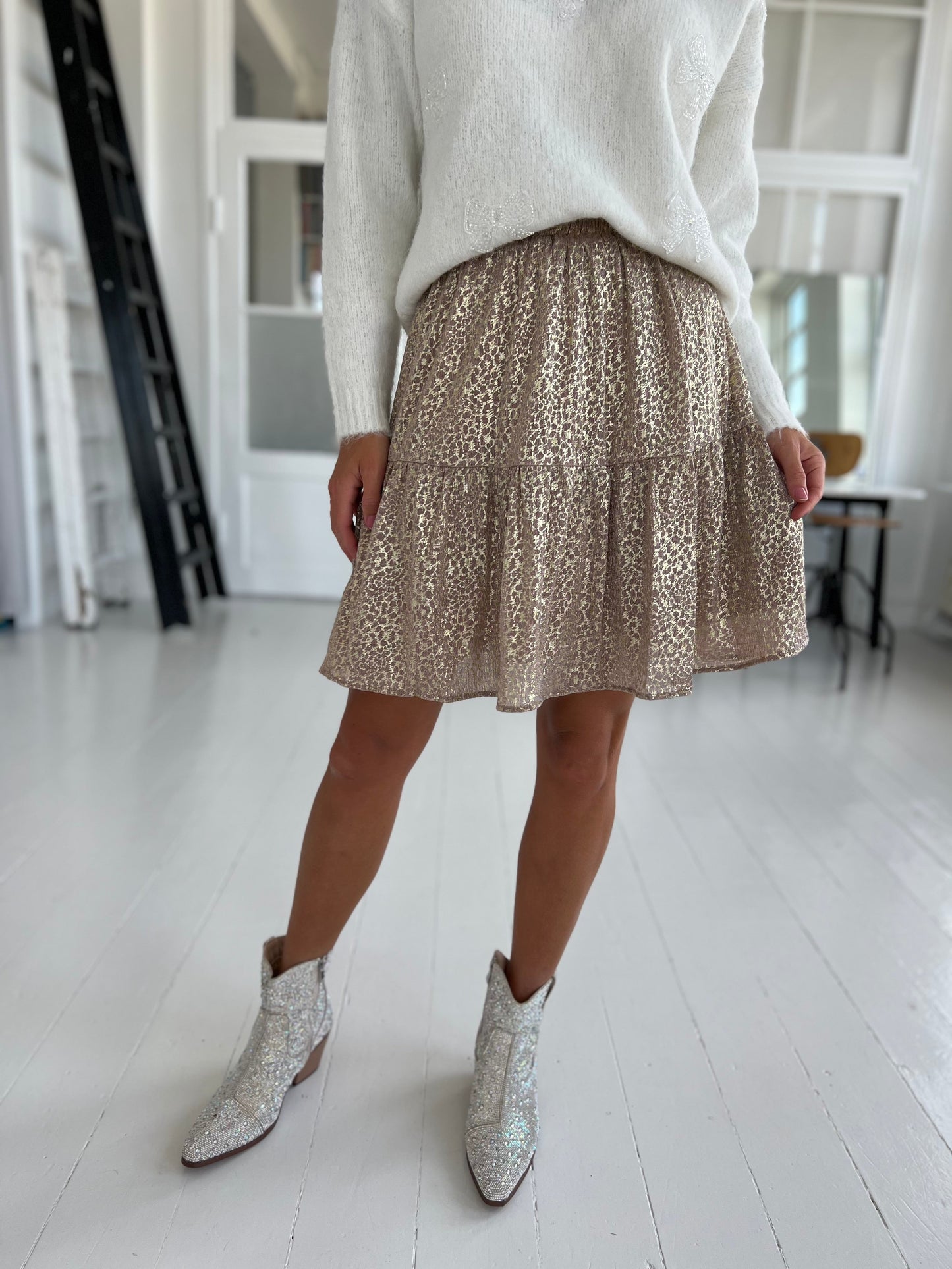 In April taupe skirt (3033)