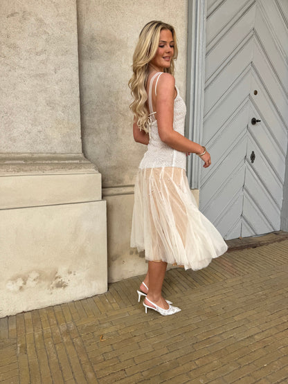 Auluna beige dress