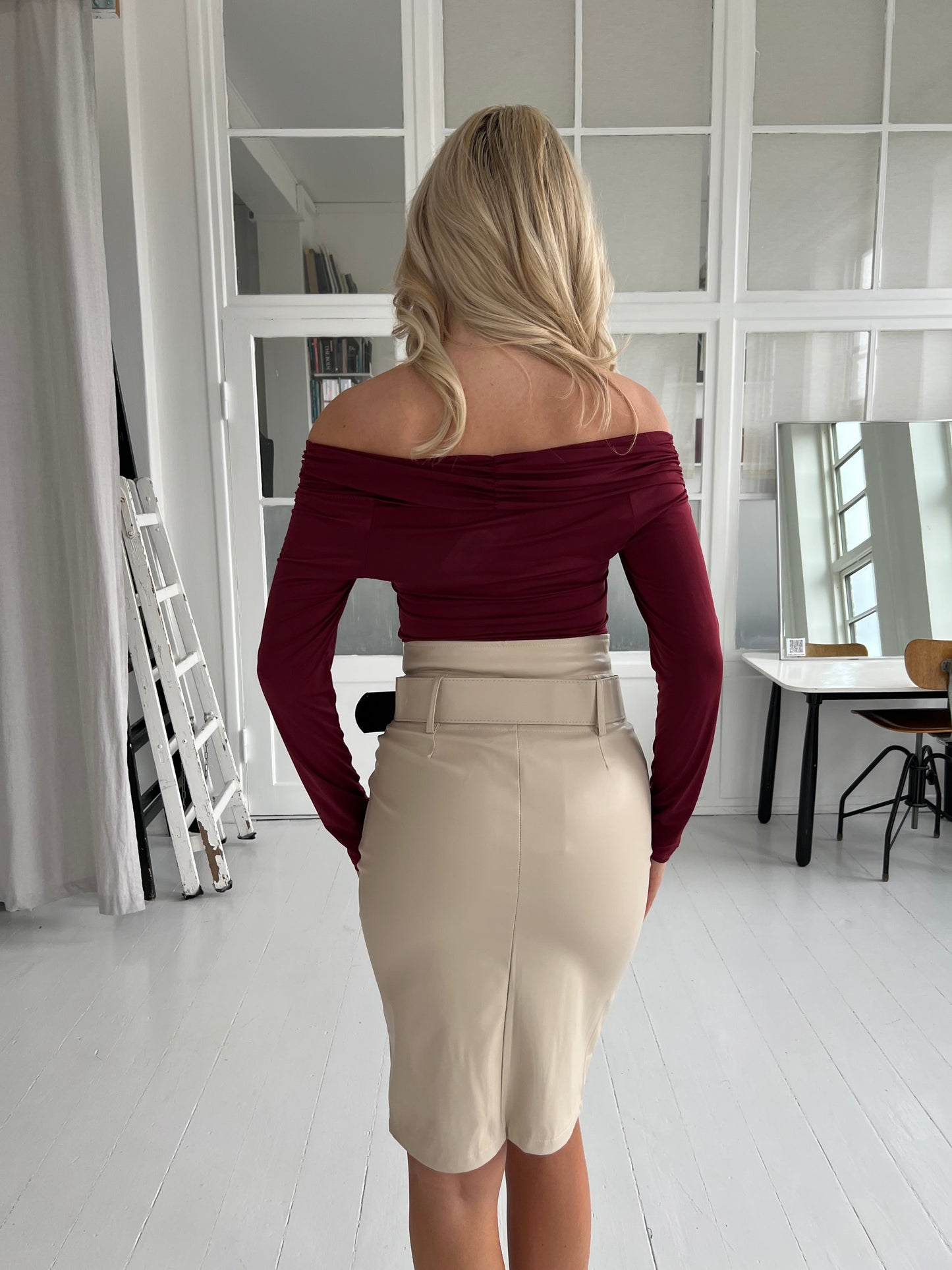 ISSYMA burgundy off shoulder (2140)