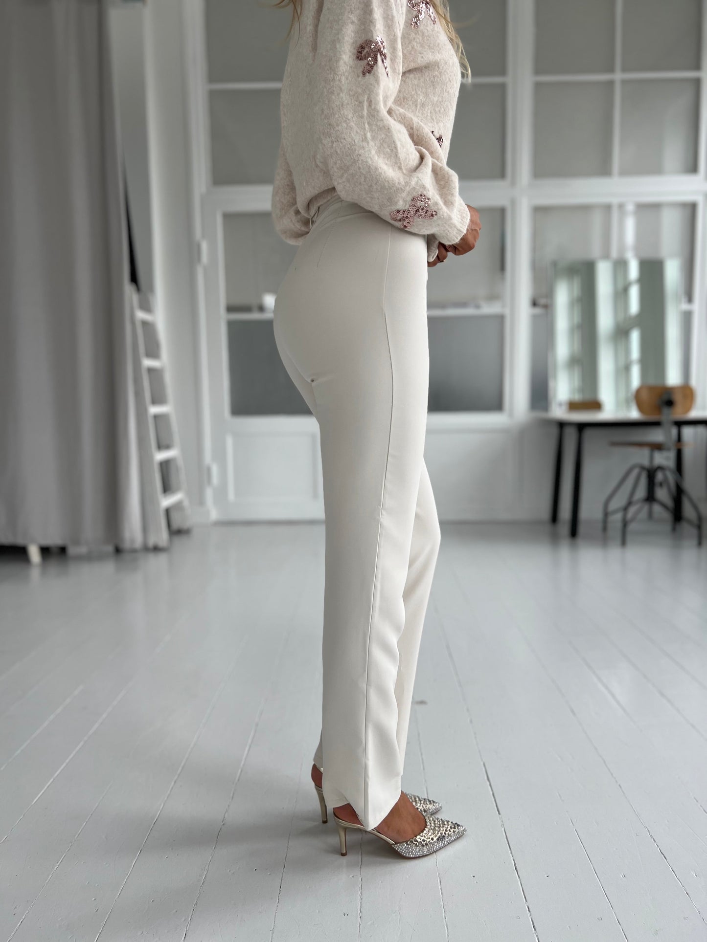 Eight paris creme pants (212)