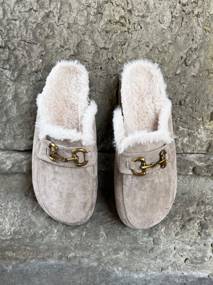 Marquiz beige fur slippers (6669)