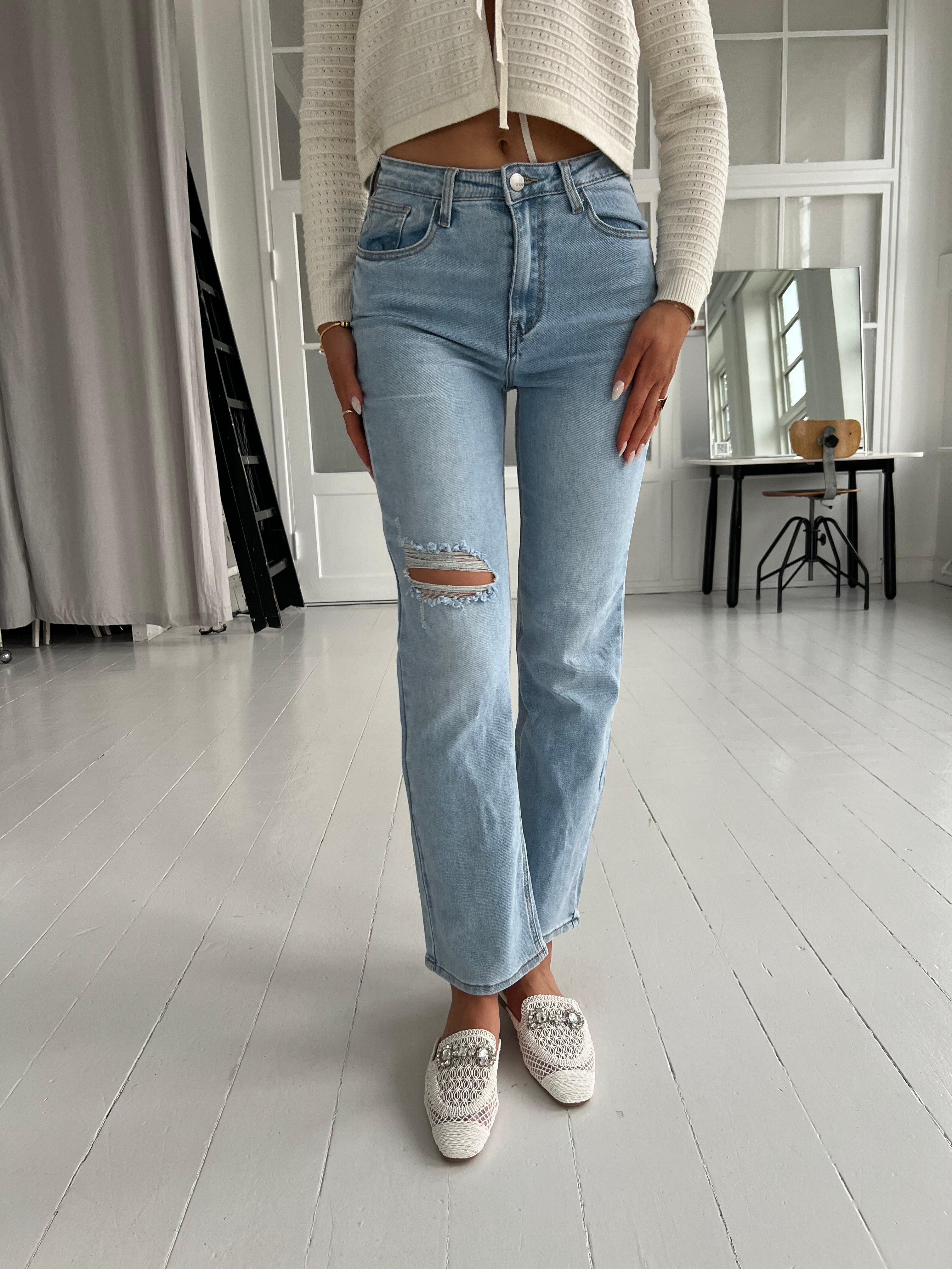 Redial regular fit destroyed jeans