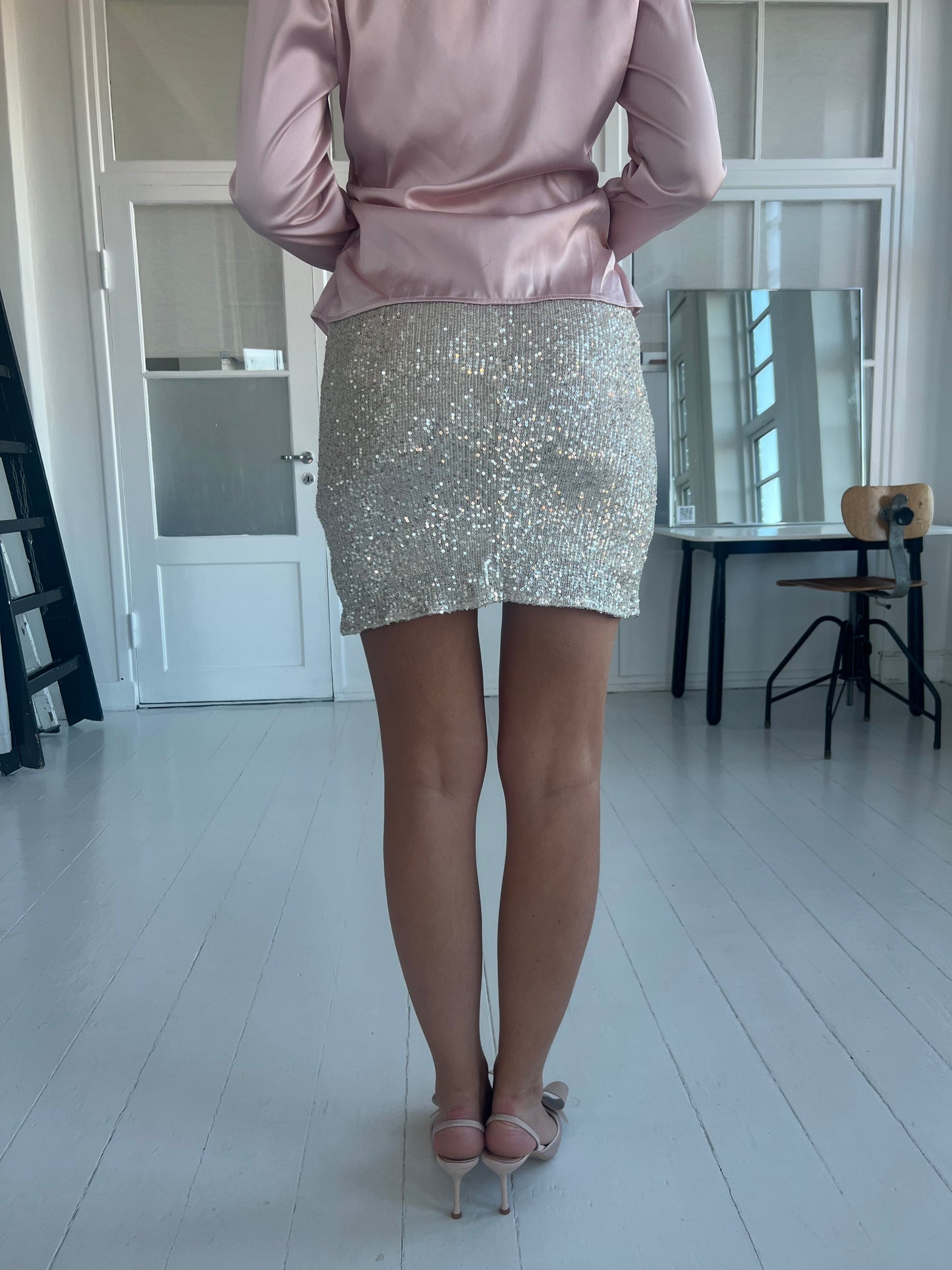 Eight Luxe  sequins skirt (9210)