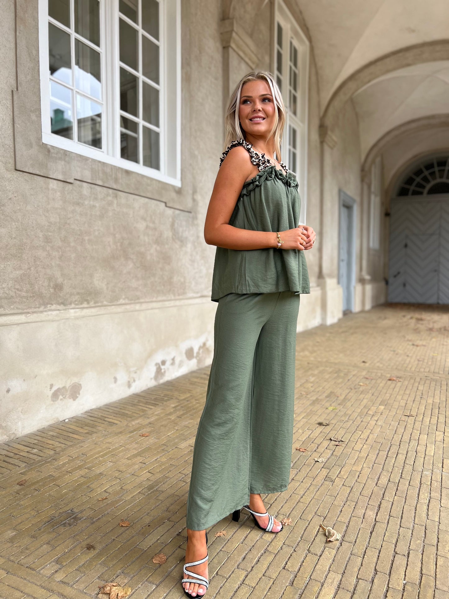 Syma green top and pants set (1903)-Sæt, bukser, bluse, bluser-Åberg CPH-Onesize-Åberg Copenhagen DK