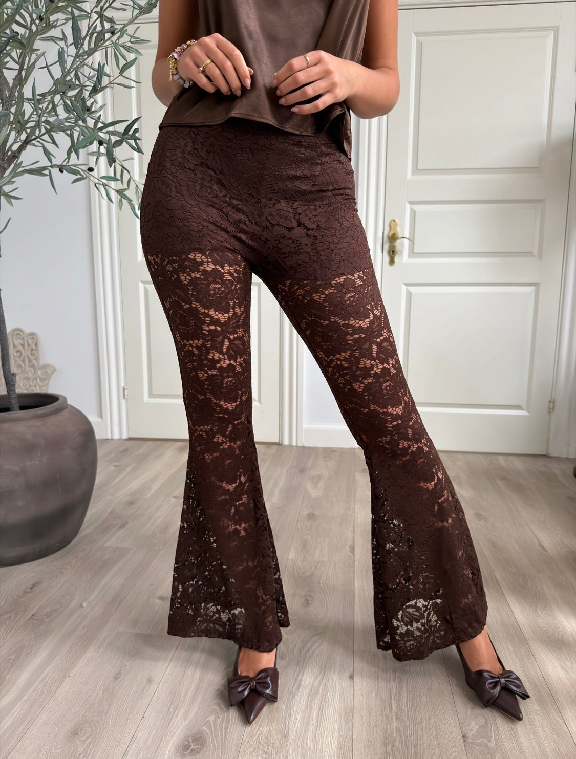 Kaia brown lace pants
