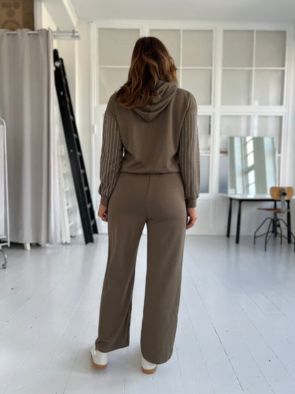 Lovika khaki set