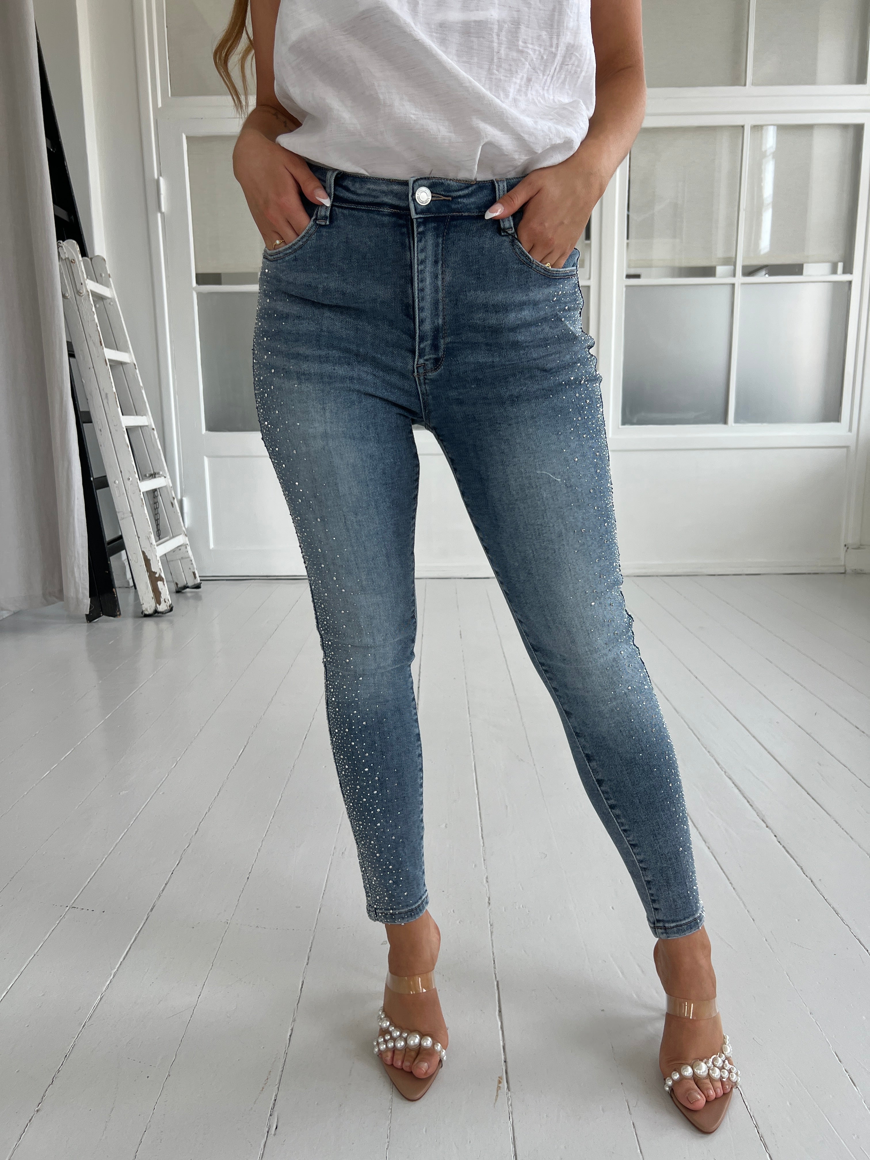 Laulia slim fit rhinestone jeans