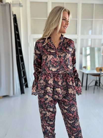 Gaspar Lido flower blouse (7325) fra webshoppen Aaberg Copenhagen