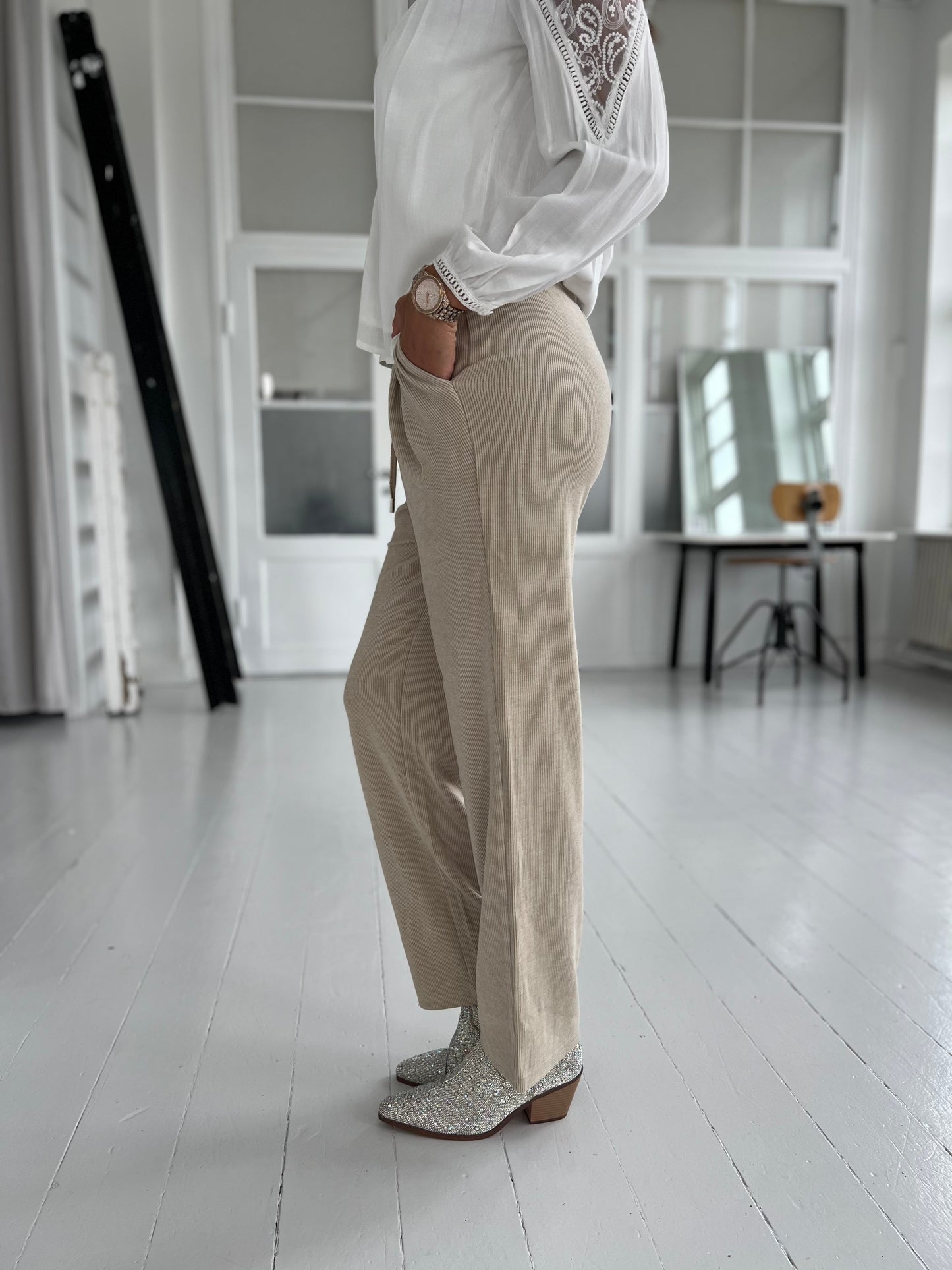 Lamiar beige pants