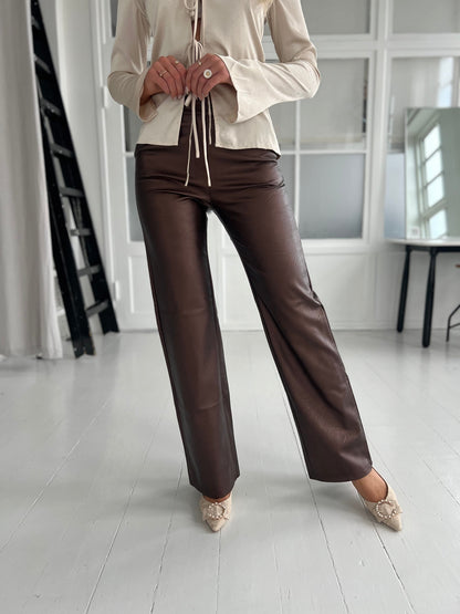 Eight Paris bronze metallic pants (3171)