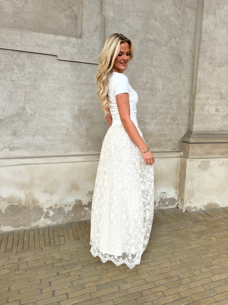 Rosie long lace skirt