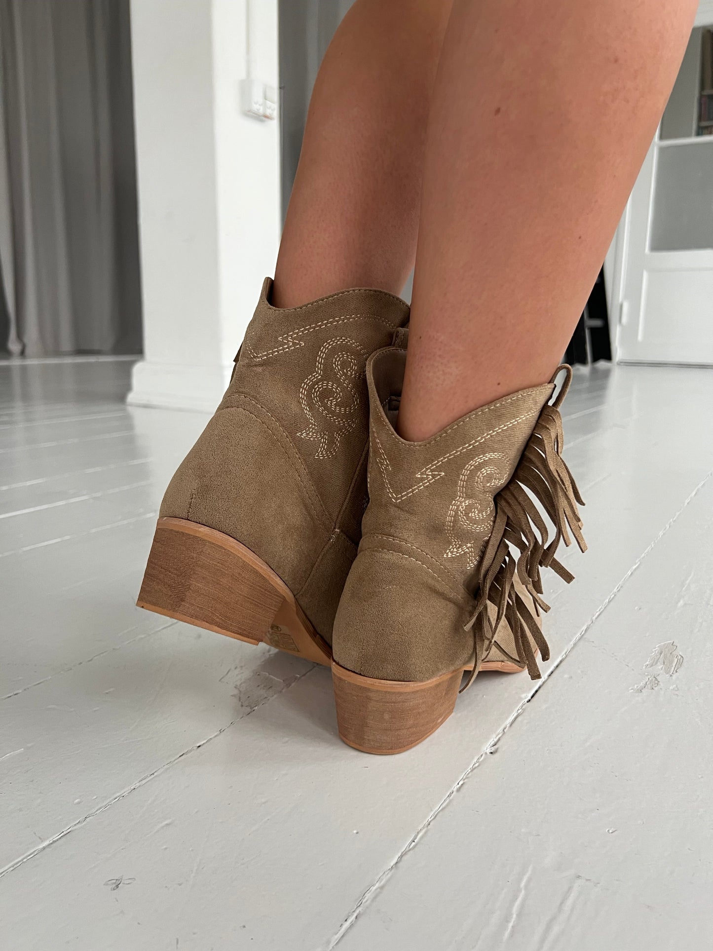 Belle Ankle fringe boot fra webshoppen Aaberg Copenhagen