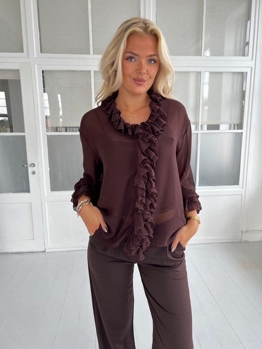 Azaka choko ruffle shirt - Aaberg DK