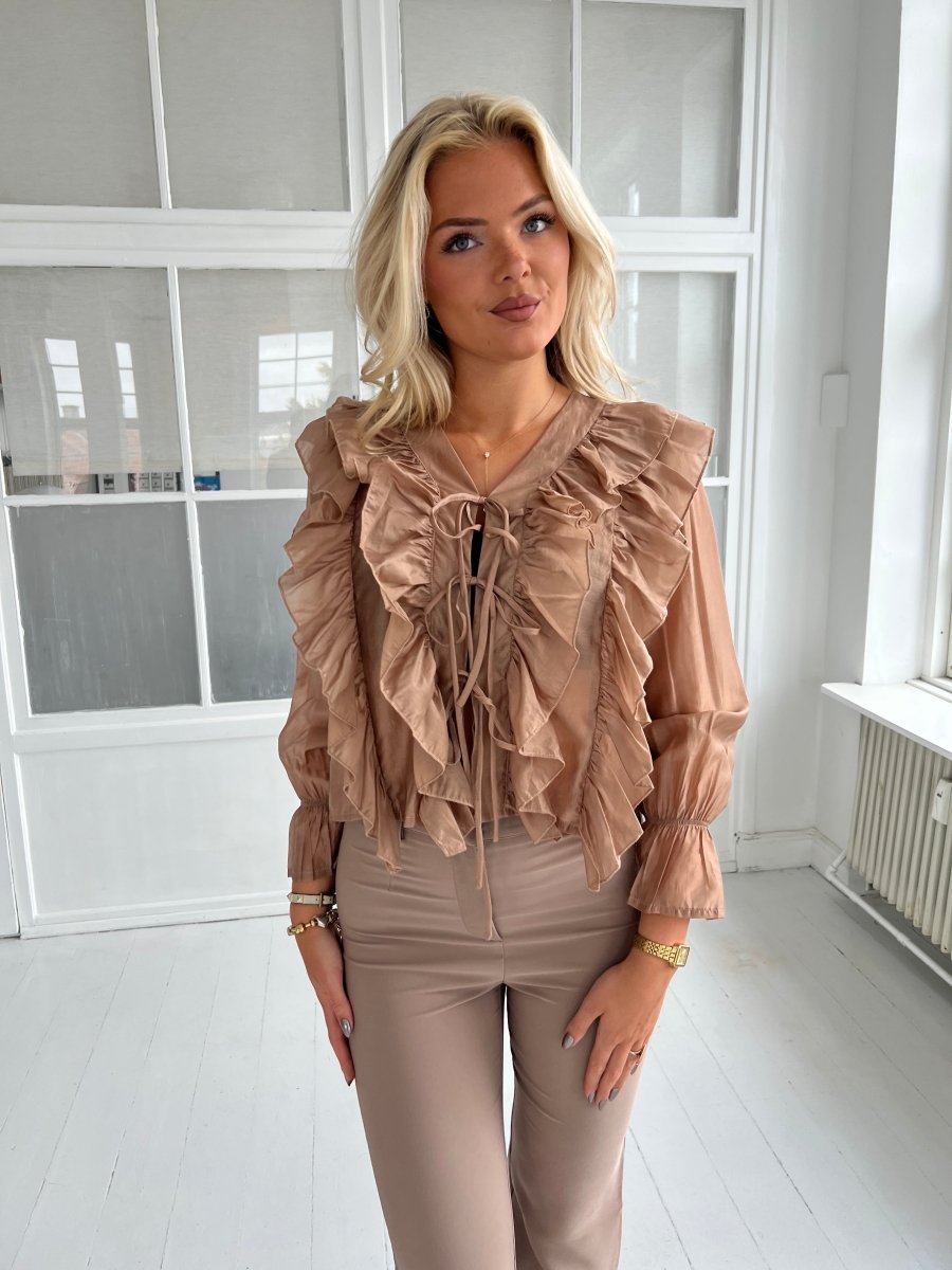 Continue Citta Nougat blouse - Aaberg DK