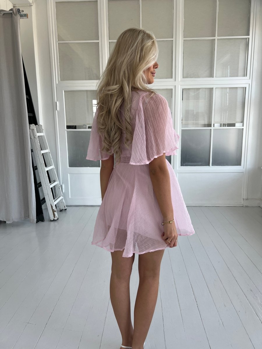 Elli White bubblegum short dress - Aaberg DK