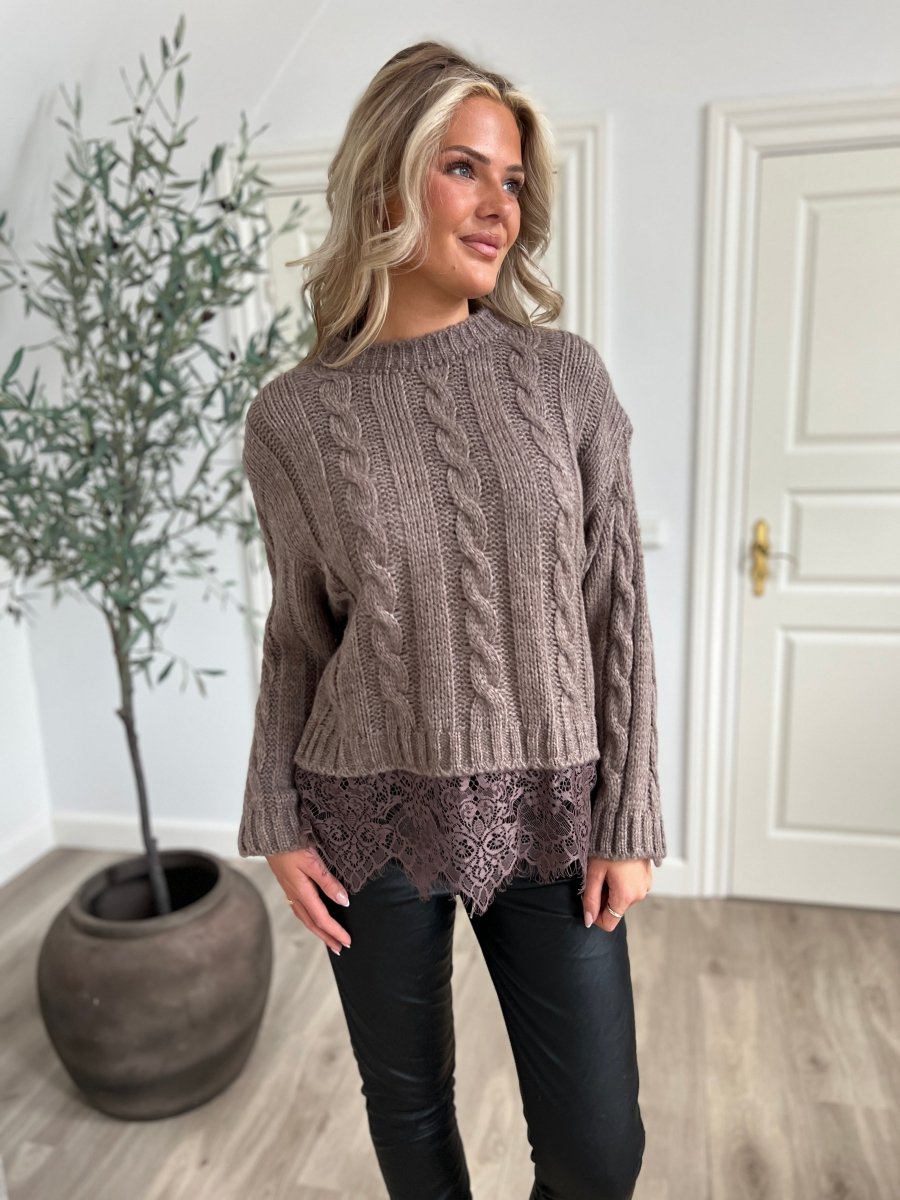Estee taupe sweater with lace - Aaberg DK