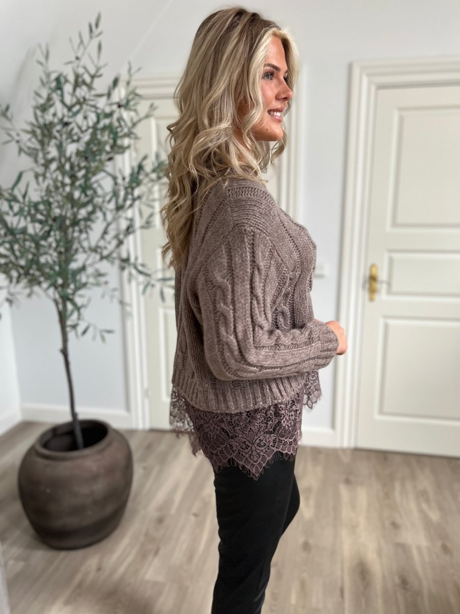Estee taupe sweater with lace - Aaberg DK