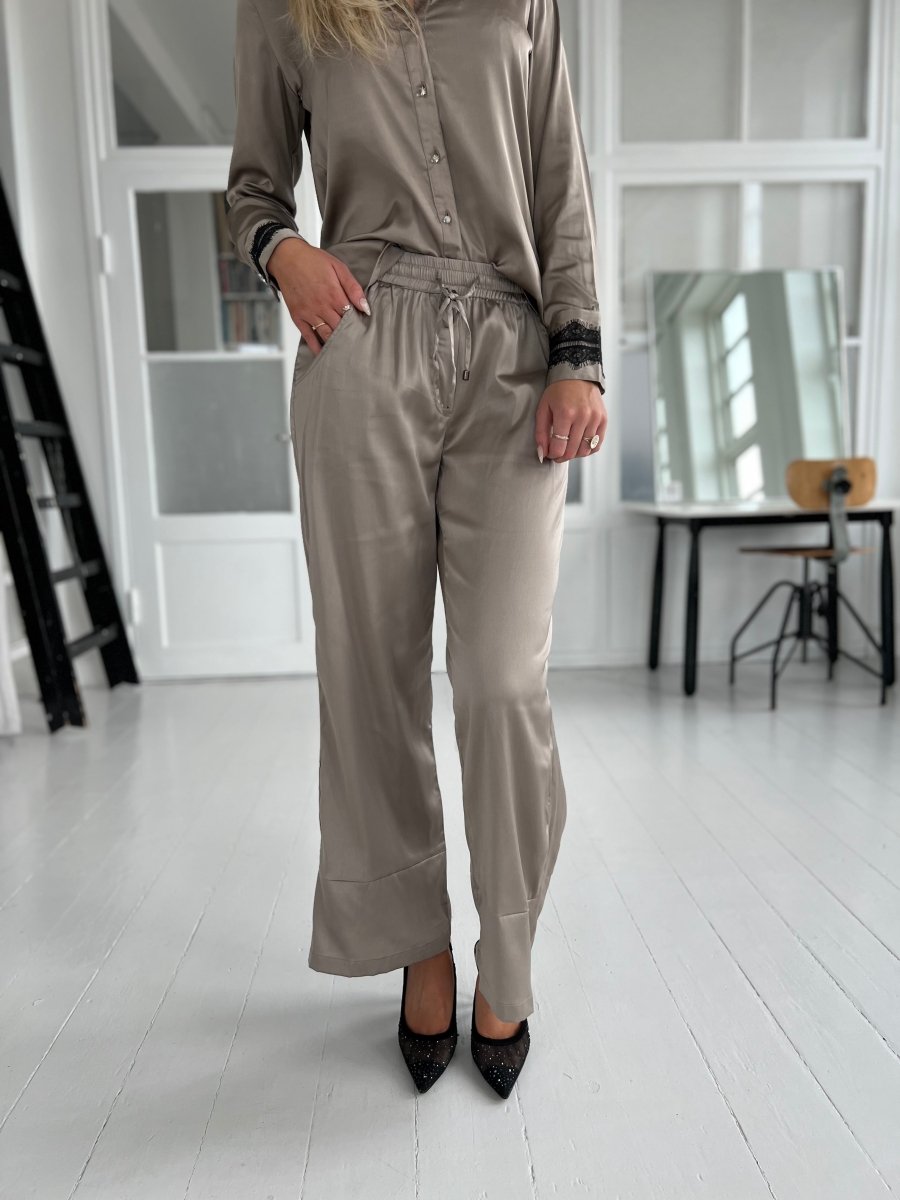 Gaspar Honolulu grey satin pants - Aaberg DK
