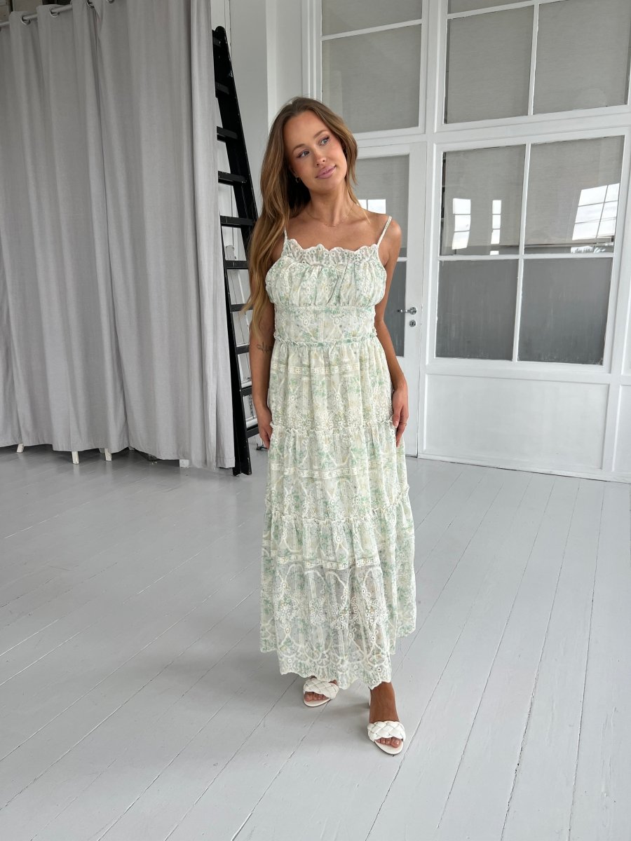Its may green flower dress - Aaberg DK