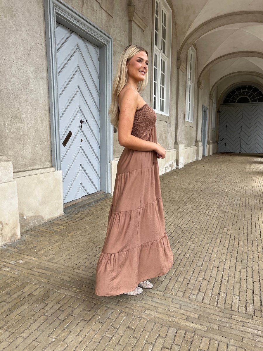 Syma caramel summer dress - Aaberg DK