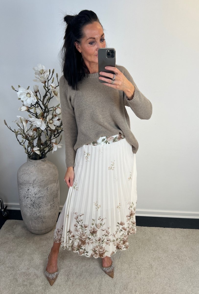 Syma taupe alpaca knit - Aaberg DK