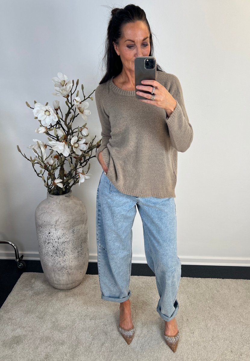 Syma taupe alpaca knit - Aaberg DK