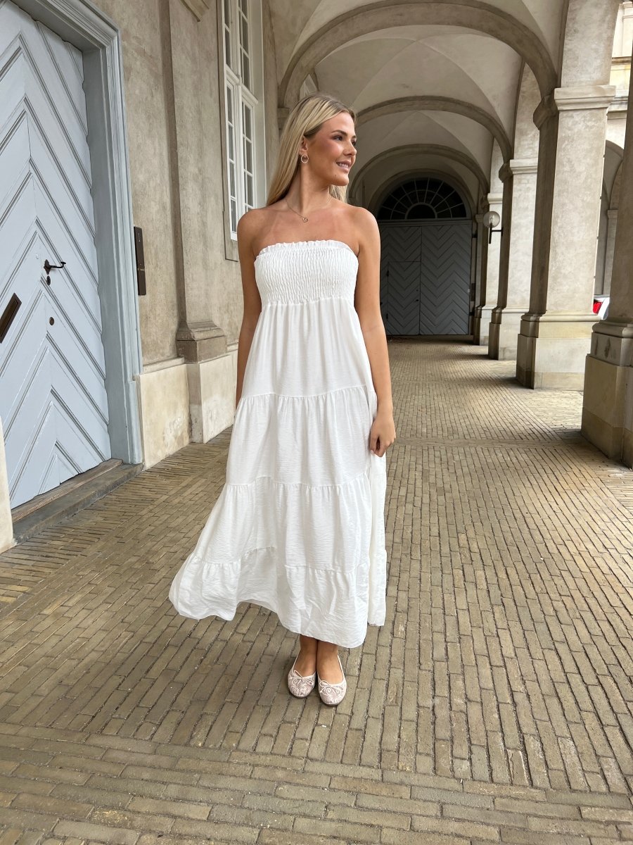 Syma white summer dress - Aaberg DK